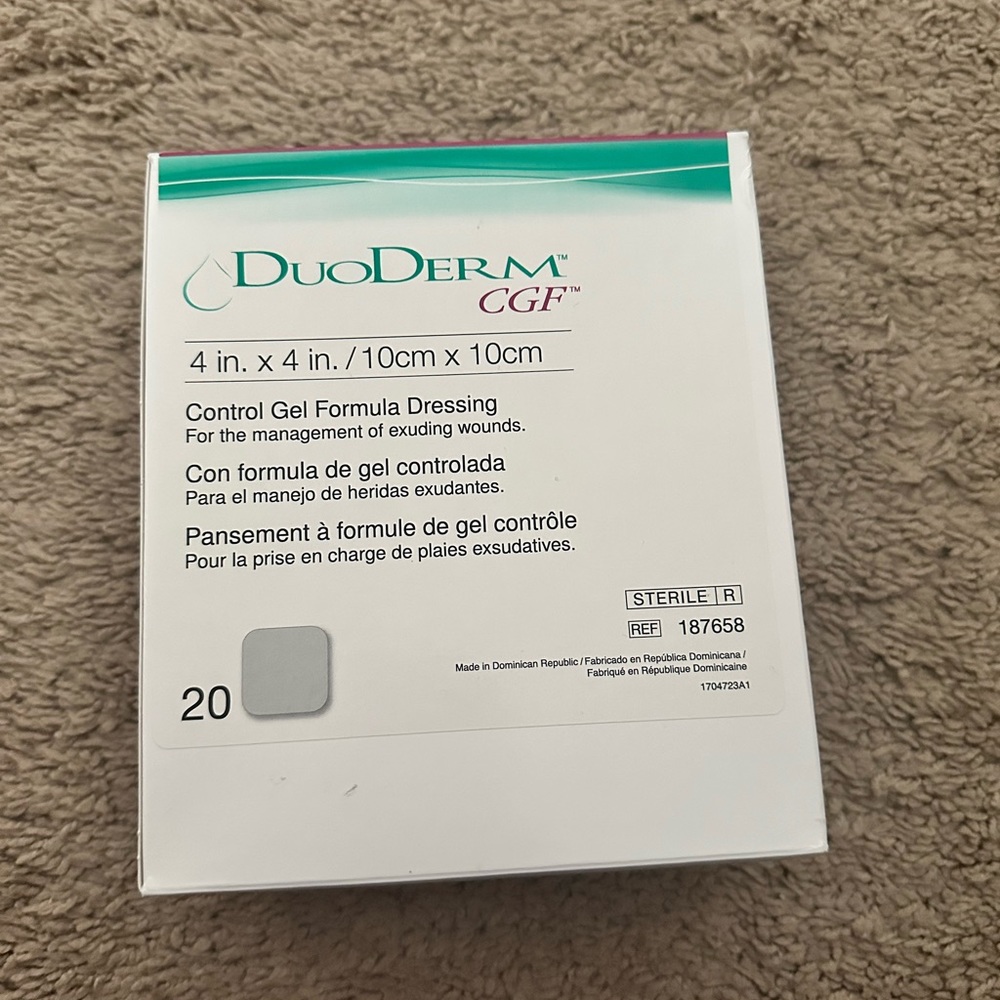 DuoDerm CGF - Square Hydrocolloid Dressing